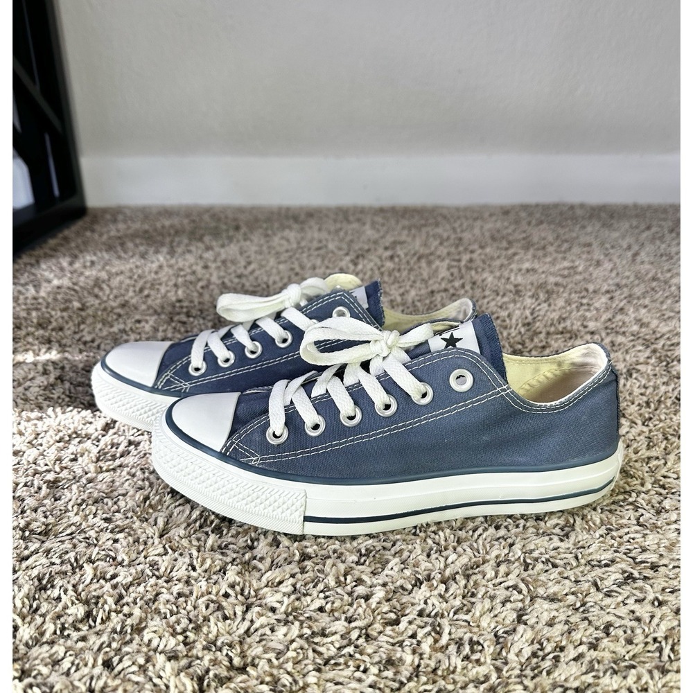 Converse Chuck Taylor All Star Low Top Navy Blue Sneakers Women's Size 7